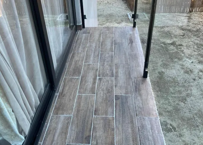 Apartamento Mini Con Alberca Y Aire Acondicionado En Zona Tranquila De